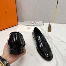💋💍H家 Herme*/爱马-仕 新品Paris乐福鞋皮鞋 官方 9,800 采用进口牛皮/开边珠 💋💍H家 Herme*/爱马-仕 新品Paris乐福鞋皮鞋 官方 9,800 采用进口牛皮/开边珠