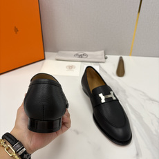 💋💍H家 Herme*/爱马-仕 新品Paris乐福鞋皮鞋 官方 9,800 采用进口牛皮/开边珠 💋💍H家 Herme*/爱马-仕 新品Paris乐福鞋皮鞋 官方 9,800 采用进口牛皮/开边珠