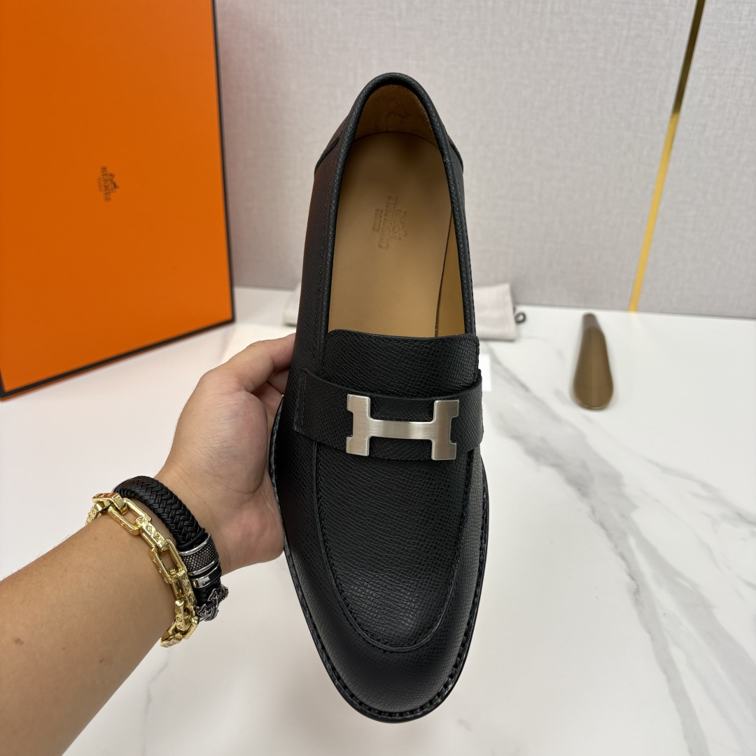 💋💍H家 Herme*/爱马-仕 新品Paris乐福鞋皮鞋 官方 9,800 采用进口牛皮/开边珠 💋💍H家 Herme*/爱马-仕 新品Paris乐福鞋皮鞋 官方 9,800 采用进口牛皮/开边珠