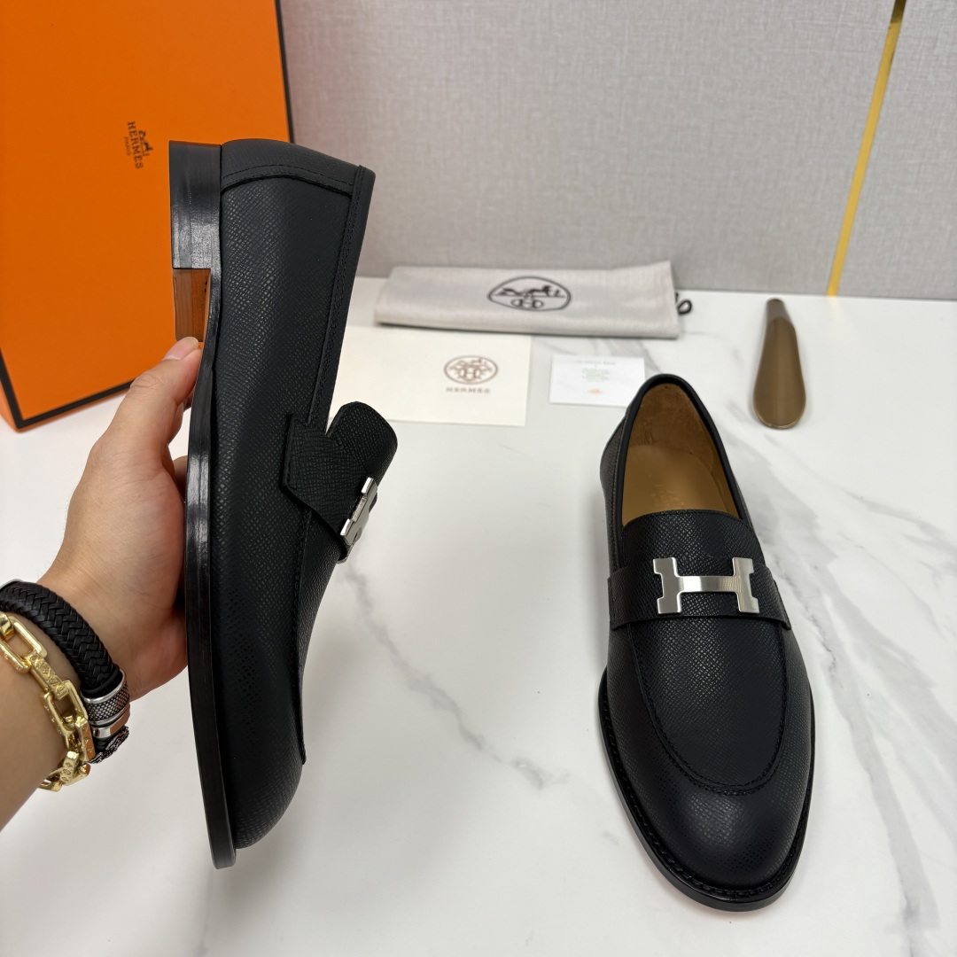 💋💍H家 Herme*/爱马-仕 新品Paris乐福鞋皮鞋 官方 9,800 采用进口牛皮/开边珠 💋💍H家 Herme*/爱马-仕 新品Paris乐福鞋皮鞋 官方 9,800 采用进口牛皮/开边珠