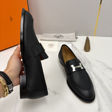 💋💍H家 Herme*/爱马-仕 新品Paris乐福鞋皮鞋 官方 9,800 采用进口牛皮/开边珠 💋💍H家 Herme*/爱马-仕 新品Paris乐福鞋皮鞋 官方 9,800 采用进口牛皮/开边珠