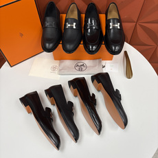 💋💍H家 Herme*/爱马-仕 新品Paris乐福鞋皮鞋 官方 9,800 采用进口牛皮/开边珠 💋💍H家 Herme*/爱马-仕 新品Paris乐福鞋皮鞋 官方 9,800 采用进口牛皮/开边珠