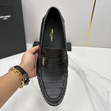 💋💍YSL 新品 圣罗*兰男士摩登商务休闲套脚皮鞋,莫卡辛便鞋气质款!全新设计抓皱鞋头,经典背带 💋💍YSL 新品 圣罗*兰男士摩登商务休闲套脚皮鞋,莫卡辛便鞋气质款!全新设计抓皱鞋头,经典背带