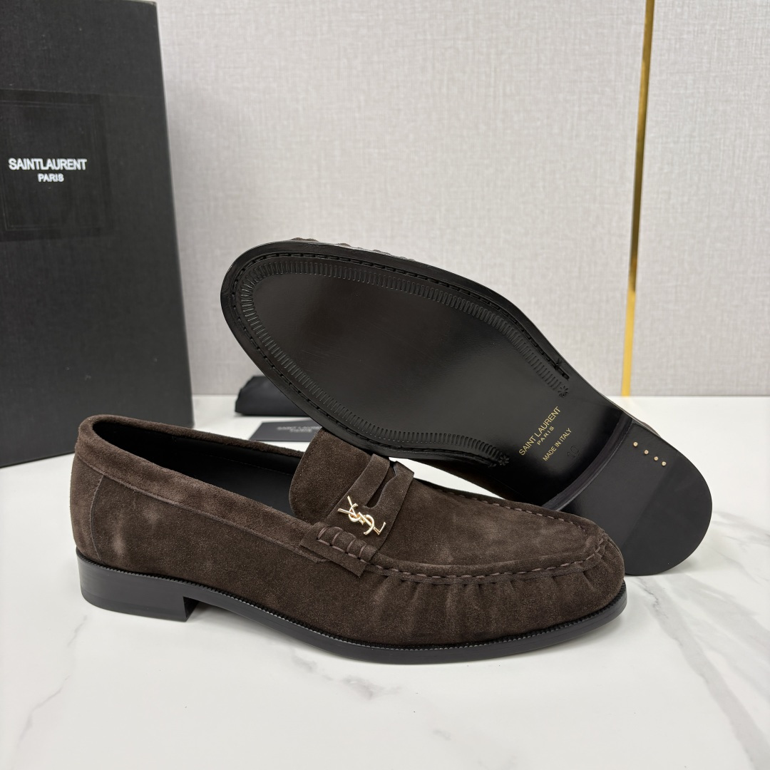 💋💍YSL 新品     圣罗*兰男士摩登商务休闲套脚皮鞋，莫卡辛便鞋气质款！全新设计抓皱鞋头，经典背带