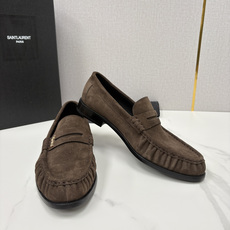 💋💍YSL 新品 圣罗*兰男士摩登商务休闲套脚皮鞋,莫卡辛便鞋气质款!全新设计抓皱鞋头,经典背带 💋💍YSL 新品 圣罗*兰男士摩登商务休闲套脚皮鞋,莫卡辛便鞋气质款!全新设计抓皱鞋头,经典背带