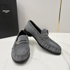 💋💍YSL 新品 圣罗*兰男士摩登商务休闲套脚皮鞋,莫卡辛便鞋气质款!全新设计抓皱鞋头,经典背带 💋💍YSL 新品 圣罗*兰男士摩登商务休闲套脚皮鞋,莫卡辛便鞋气质款!全新设计抓皱鞋头,经典背带