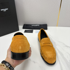 💋💍YSL 新品 圣罗*兰男士摩登商务休闲套脚皮鞋,莫卡辛便鞋气质款!全新设计抓皱鞋头,经典背带 💋💍YSL 新品 圣罗*兰男士摩登商务休闲套脚皮鞋,莫卡辛便鞋气质款!全新设计抓皱鞋头,经典背带