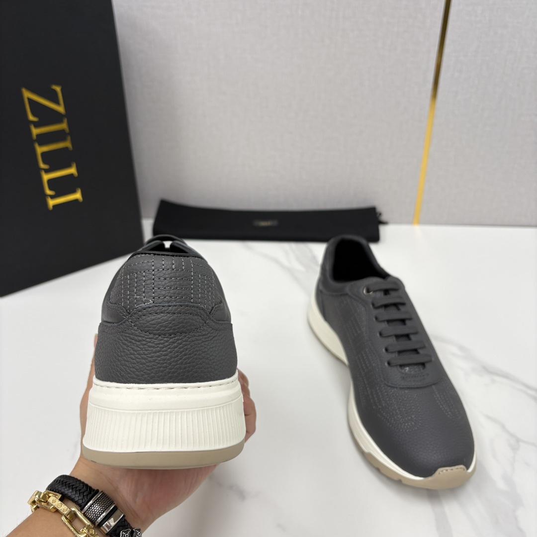 💋💍ZL家新品  Zill* 兹-利  是1970创立的法国奢侈男装品牌   缝线装饰男士休闲运动鞋当法