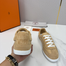 💋💍H家 新品板鞋鞋上架 Match 德训板鞋,官方 9,850 采用进口牛皮拼反毛牛皮/布拼反毛牛 💋💍H家 新品板鞋鞋上架 Match 德训板鞋,官方 9,850 采用进口牛皮拼反毛牛皮/布拼反毛牛