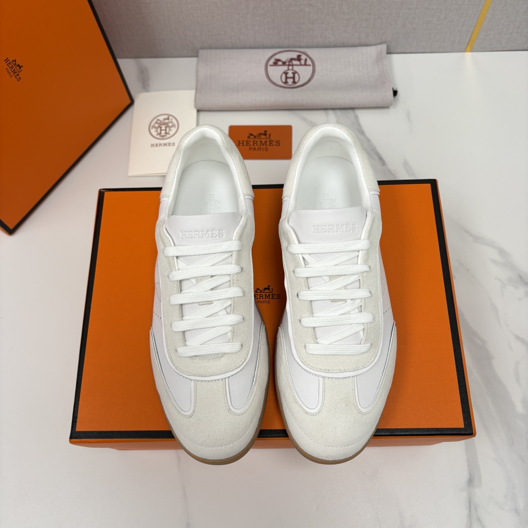 💋💍H家 新品板鞋鞋上架  Match 德训板鞋，官方 9,850  采用进口牛皮拼反毛牛皮/布拼反毛牛