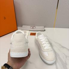 💋💍H家 新品板鞋鞋上架 Match 德训板鞋,官方 9,850 采用进口牛皮拼反毛牛皮/布拼反毛牛 💋💍H家 新品板鞋鞋上架 Match 德训板鞋,官方 9,850 采用进口牛皮拼反毛牛皮/布拼反毛牛