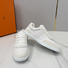 💋💍H家 新品板鞋鞋上架 Match 德训板鞋,官方 9,850 采用进口牛皮拼反毛牛皮/布拼反毛牛 💋💍H家 新品板鞋鞋上架 Match 德训板鞋,官方 9,850 采用进口牛皮拼反毛牛皮/布拼反毛牛