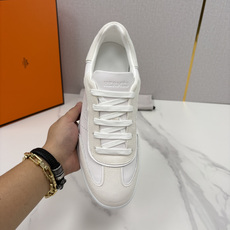 💋💍H家 新品板鞋鞋上架 Match 德训板鞋,官方 9,850 采用进口牛皮拼反毛牛皮/布拼反毛牛 💋💍H家 新品板鞋鞋上架 Match 德训板鞋,官方 9,850 采用进口牛皮拼反毛牛皮/布拼反毛牛