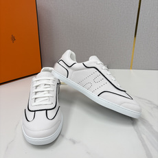 💋💍H家 新品板鞋鞋上架 Match 德训板鞋,官方 9,850 采用进口牛皮拼反毛牛皮/布拼反毛牛 💋💍H家 新品板鞋鞋上架 Match 德训板鞋,官方 9,850 采用进口牛皮拼反毛牛皮/布拼反毛牛