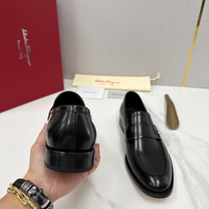 💋💍 SF 菲拉** 专柜同步新款 男士便鞋 可休闲可正装莫卡辛乐福皮鞋 经典造型体现正装时髦魅力,全 💋💍 SF 菲拉** 专柜同步新款 男士便鞋 可休闲可正装莫卡辛乐福皮鞋 经典造型体现正装时髦魅力,全