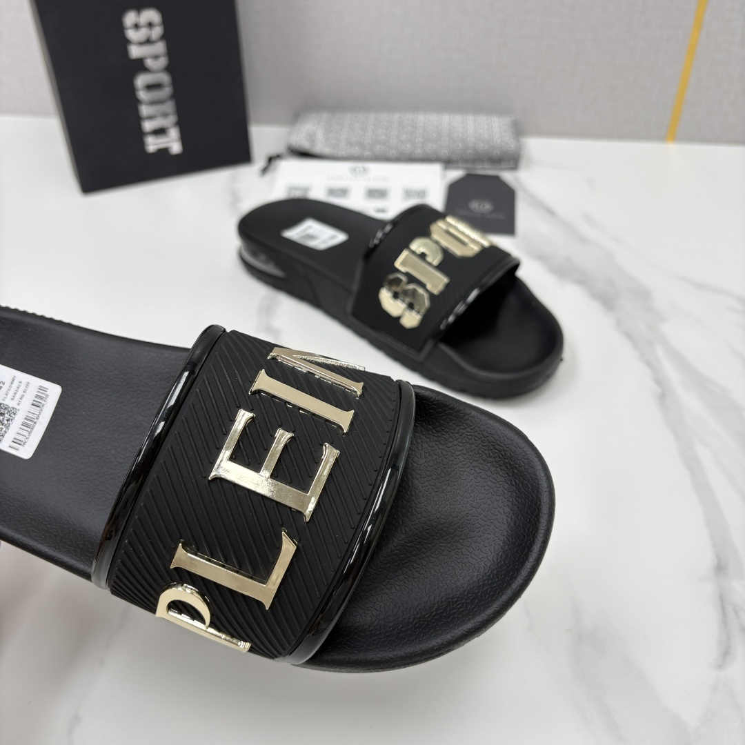 💋💍PP家新品   Philip*  Plei*  菲利普-普莱茵气垫沙滩🏖直拖，  官方 5.680 