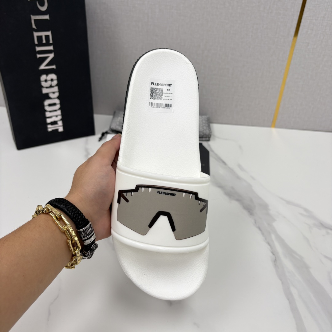💋💍PP家新品   Philip*  Plei*  菲利普-普莱茵气垫沙滩🏖直拖，  官方 5.680 