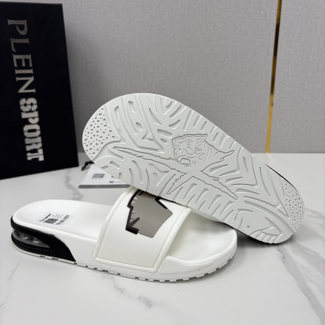 💋💍PP家新品   Philip*  Plei*  菲利普-普莱茵气垫沙滩🏖直拖，  官方 5.680 