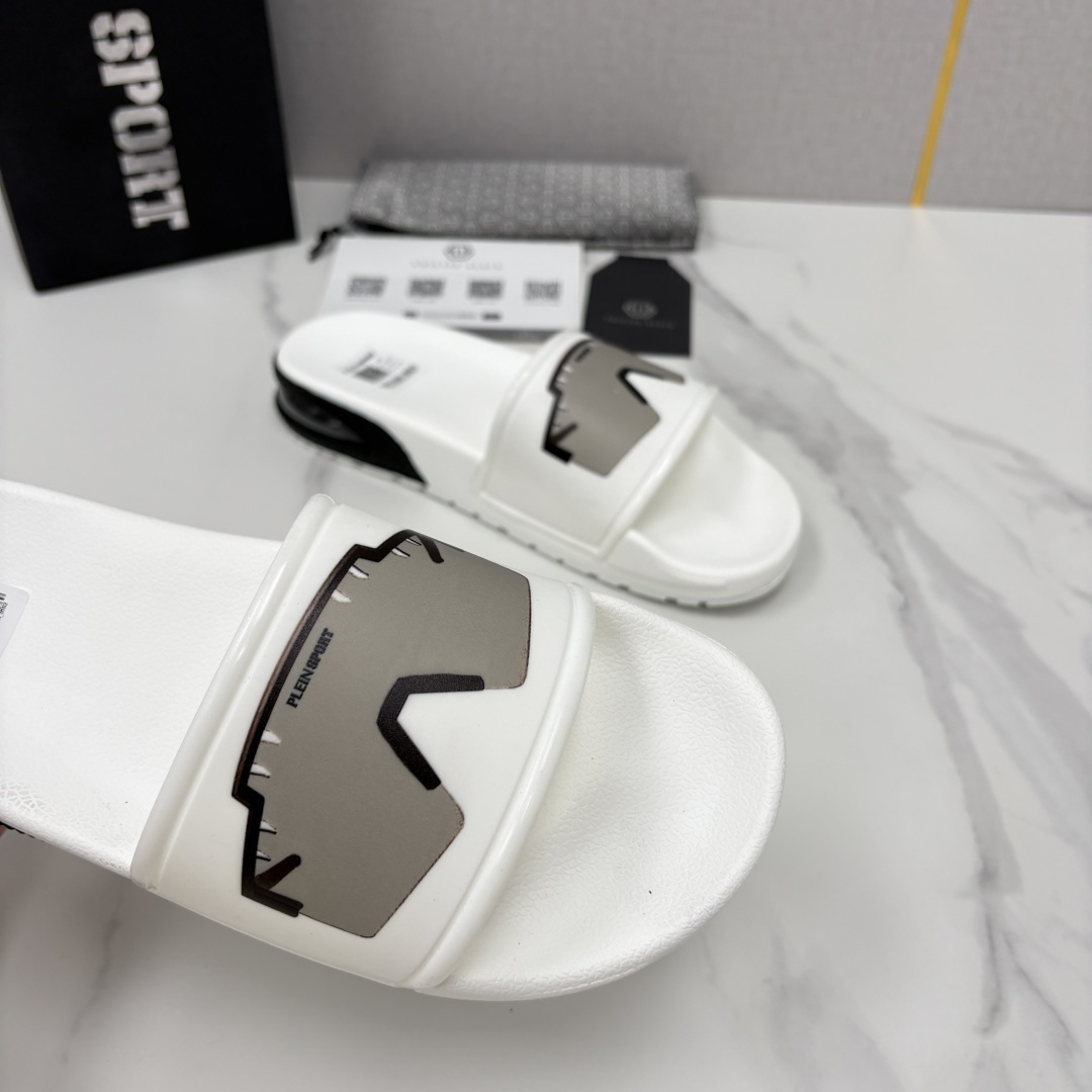 💋💍PP家新品   Philip*  Plei*  菲利普-普莱茵气垫沙滩🏖直拖，  官方 5.680 