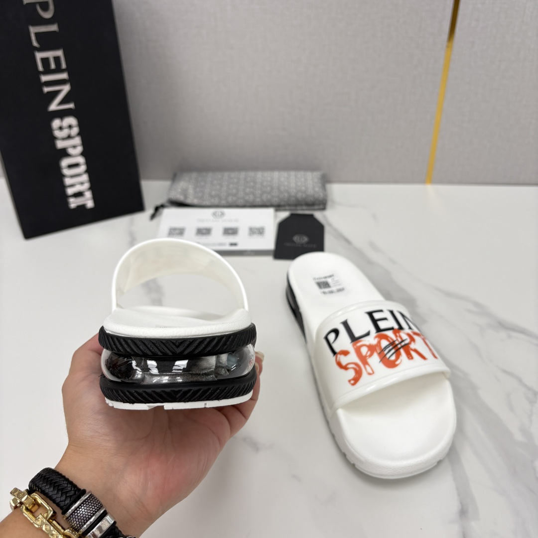 💋💍PP家新品   Philip*  Plei*  菲利普-普莱茵气垫沙滩🏖直拖，  官方 5.680 