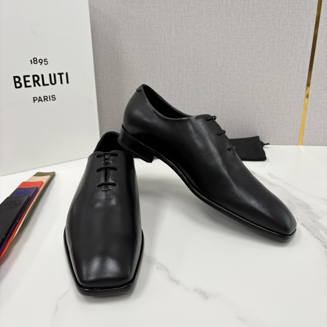 💋💍Berlut* 布鲁提 新款男士手工擦色正装鞋皮鞋上新🆕 Berlut* 对皮革的执念近乎苛刻 💋💍Berlut* 布鲁提 新款男士手工擦色正装鞋皮鞋上新🆕 Berlut* 对皮革的执念近乎苛刻