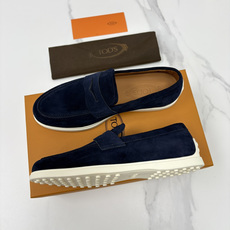 💋💍TOD*S 托德-斯 新品拉菲草(汤德森)OTV绒面皮革乐福鞋上🆕 官方 6,300 本款 💋💍TOD*S 托德-斯 新品拉菲草(汤德森)OTV绒面皮革乐福鞋上🆕 官方 6,300 本款