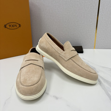 💋💍TOD*S 托德-斯 新品拉菲草(汤德森)OTV绒面皮革乐福鞋上🆕 官方 6,300 本款 💋💍TOD*S 托德-斯 新品拉菲草(汤德森)OTV绒面皮革乐福鞋上🆕 官方 6,300 本款