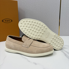 💋💍TOD*S 托德-斯 新品拉菲草(汤德森)OTV绒面皮革乐福鞋上🆕 官方 6,300 本款 💋💍TOD*S 托德-斯 新品拉菲草(汤德森)OTV绒面皮革乐福鞋上🆕 官方 6,300 本款