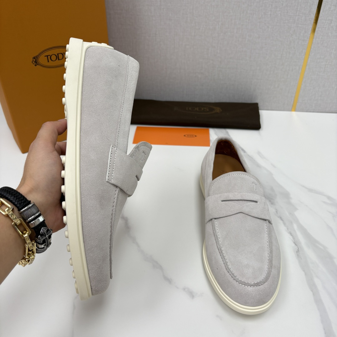 💋💍TOD*S  托德-斯 新品拉菲草（汤德森）OTV绒面皮革乐福鞋上🆕  官方  6,300   本款