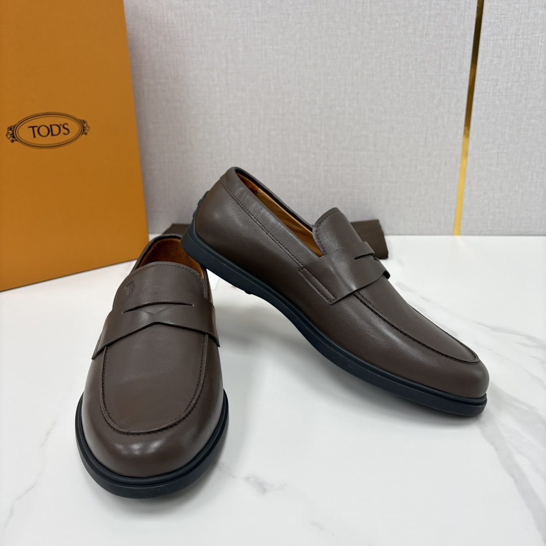 💋💍TOD*S  托德-斯 新品拉菲草（汤德森）OTV绒面皮革乐福鞋上🆕  官方  6,300   本款