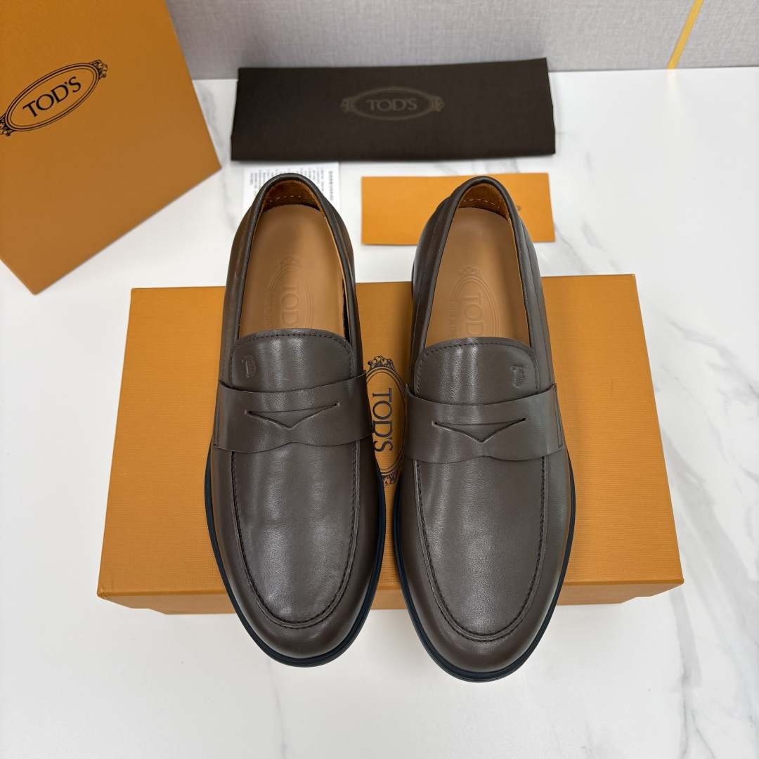 💋💍TOD*S  托德-斯 新品拉菲草（汤德森）OTV绒面皮革乐福鞋上🆕  官方  6,300   本款