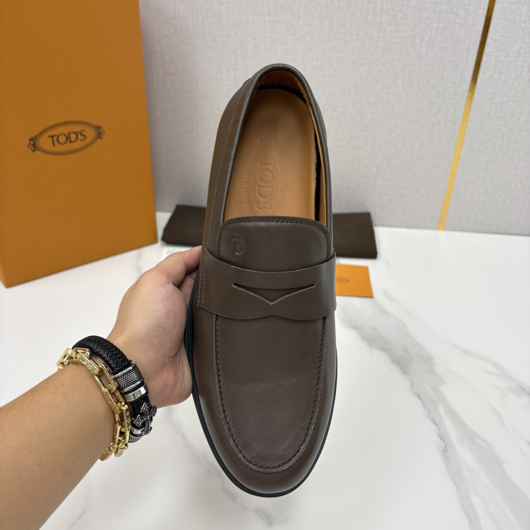 💋💍TOD*S  托德-斯 新品拉菲草（汤德森）OTV绒面皮革乐福鞋上🆕  官方  6,300   本款
