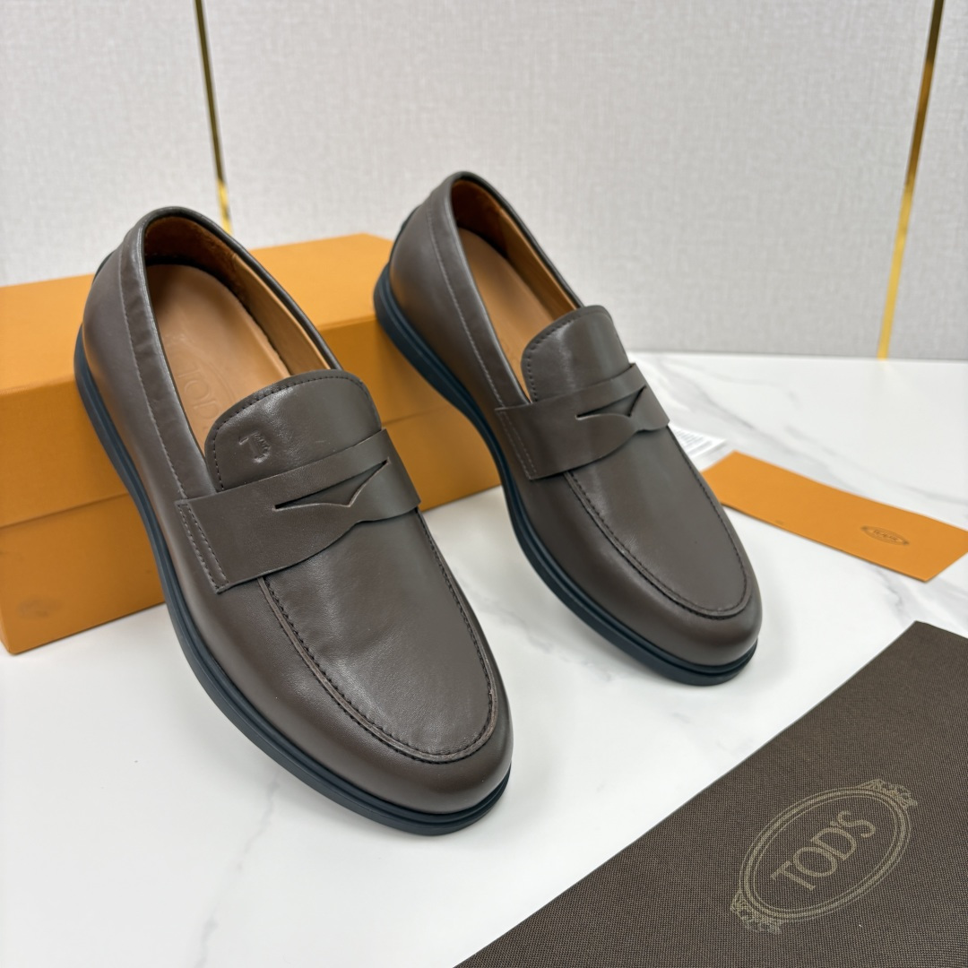 💋💍TOD*S  托德-斯 新品拉菲草（汤德森）OTV绒面皮革乐福鞋上🆕  官方  6,300   本款