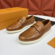 💋💍TOD*S 托德-斯 新品拉菲草(汤德森)OTV绒面皮革乐福鞋上🆕 官方 6,300 本款 💋💍TOD*S 托德-斯 新品拉菲草(汤德森)OTV绒面皮革乐福鞋上🆕 官方 6,300 本款
