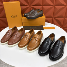 💋💍TOD*S 托德-斯 新品拉菲草(汤德森)OTV绒面皮革乐福鞋上🆕 官方 6,300 本款 💋💍TOD*S 托德-斯 新品拉菲草(汤德森)OTV绒面皮革乐福鞋上🆕 官方 6,300 本款