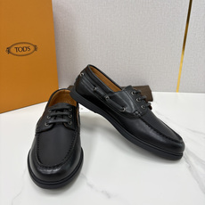 💋💍TOD*S 托德-斯 新品拉菲草(汤德森)OTV绒面皮革船鞋鞋上🆕 官方 6,300 本款 💋💍TOD*S 托德-斯 新品拉菲草(汤德森)OTV绒面皮革船鞋鞋上🆕 官方 6,300 本款