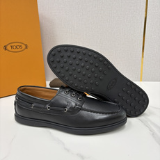 💋💍TOD*S 托德-斯 新品拉菲草(汤德森)OTV绒面皮革船鞋鞋上🆕 官方 6,300 本款 💋💍TOD*S 托德-斯 新品拉菲草(汤德森)OTV绒面皮革船鞋鞋上🆕 官方 6,300 本款