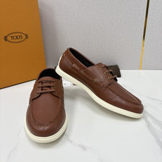 💋💍TOD*S 托德-斯 新品拉菲草(汤德森)OTV绒面皮革船鞋鞋上🆕 官方 6,300 本款 💋💍TOD*S 托德-斯 新品拉菲草(汤德森)OTV绒面皮革船鞋鞋上🆕 官方 6,300 本款