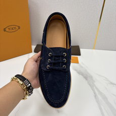💋💍TOD*S 托德-斯 新品拉菲草(汤德森)OTV绒面皮革船鞋鞋上🆕 官方 6,300 本款 💋💍TOD*S 托德-斯 新品拉菲草(汤德森)OTV绒面皮革船鞋鞋上🆕 官方 6,300 本款