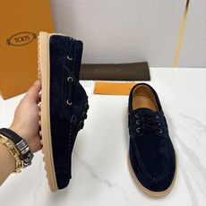 💋💍TOD*S 托德-斯 新品拉菲草(汤德森)OTV绒面皮革船鞋鞋上🆕 官方 6,300 本款 💋💍TOD*S 托德-斯 新品拉菲草(汤德森)OTV绒面皮革船鞋鞋上🆕 官方 6,300 本款
