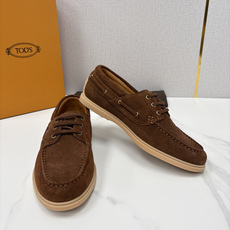💋💍TOD*S 托德-斯 新品拉菲草(汤德森)OTV绒面皮革船鞋鞋上🆕 官方 6,300 本款 💋💍TOD*S 托德-斯 新品拉菲草(汤德森)OTV绒面皮革船鞋鞋上🆕 官方 6,300 本款