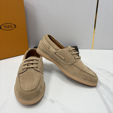 💋💍TOD*S 托德-斯 新品拉菲草(汤德森)OTV绒面皮革船鞋鞋上🆕 官方 6,300 本款 💋💍TOD*S 托德-斯 新品拉菲草(汤德森)OTV绒面皮革船鞋鞋上🆕 官方 6,300 本款