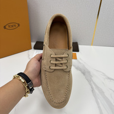 💋💍TOD*S 托德-斯 新品拉菲草(汤德森)OTV绒面皮革船鞋鞋上🆕 官方 6,300 本款 💋💍TOD*S 托德-斯 新品拉菲草(汤德森)OTV绒面皮革船鞋鞋上🆕 官方 6,300 本款