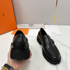 💋💍H家新品 Gentle厚底乐福鞋 官方 7,850 采用进口小牛皮/开边珠亮皮/手掌纹/ 💋💍H家新品 Gentle厚底乐福鞋 官方 7,850 采用进口小牛皮/开边珠亮皮/手掌纹/