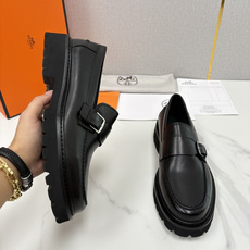 💋💍H家新品 Gentle厚底乐福鞋 官方 7,850 采用进口小牛皮/开边珠亮皮/手掌纹/ 💋💍H家新品 Gentle厚底乐福鞋 官方 7,850 采用进口小牛皮/开边珠亮皮/手掌纹/