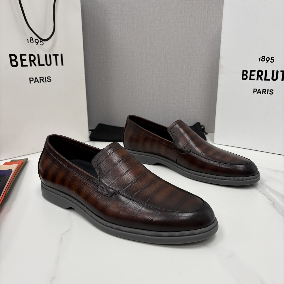 💋💍Berlut* 布鲁提 新款鳄鱼纹🐊乐福鞋上新 🆕男士手工擦色皮鞋 优雅与舒适的完美融合 💋💍Berlut* 布鲁提 新款鳄鱼纹🐊乐福鞋上新 🆕男士手工擦色皮鞋 优雅与舒适的完美融合