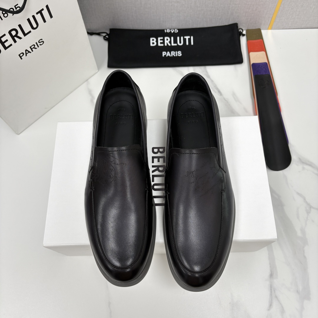 💋💍Berlut* 布鲁提  新款手工擦色乐福鞋上新    🆕男士手工擦色皮鞋 优雅与舒适的完美融合  