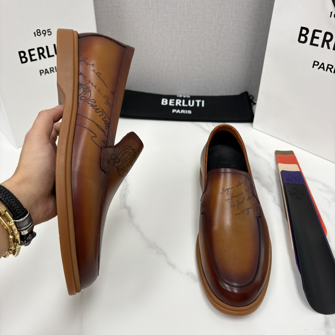 💋💍Berlut* 布鲁提  新款手工擦色乐福鞋上新    🆕男士手工擦色皮鞋 优雅与舒适的完美融合  
