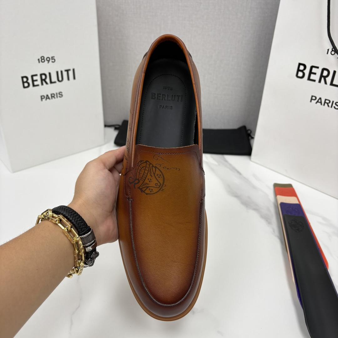 💋💍Berlut* 布鲁提  新款手工擦色乐福鞋上新    🆕男士手工擦色皮鞋 优雅与舒适的完美融合  