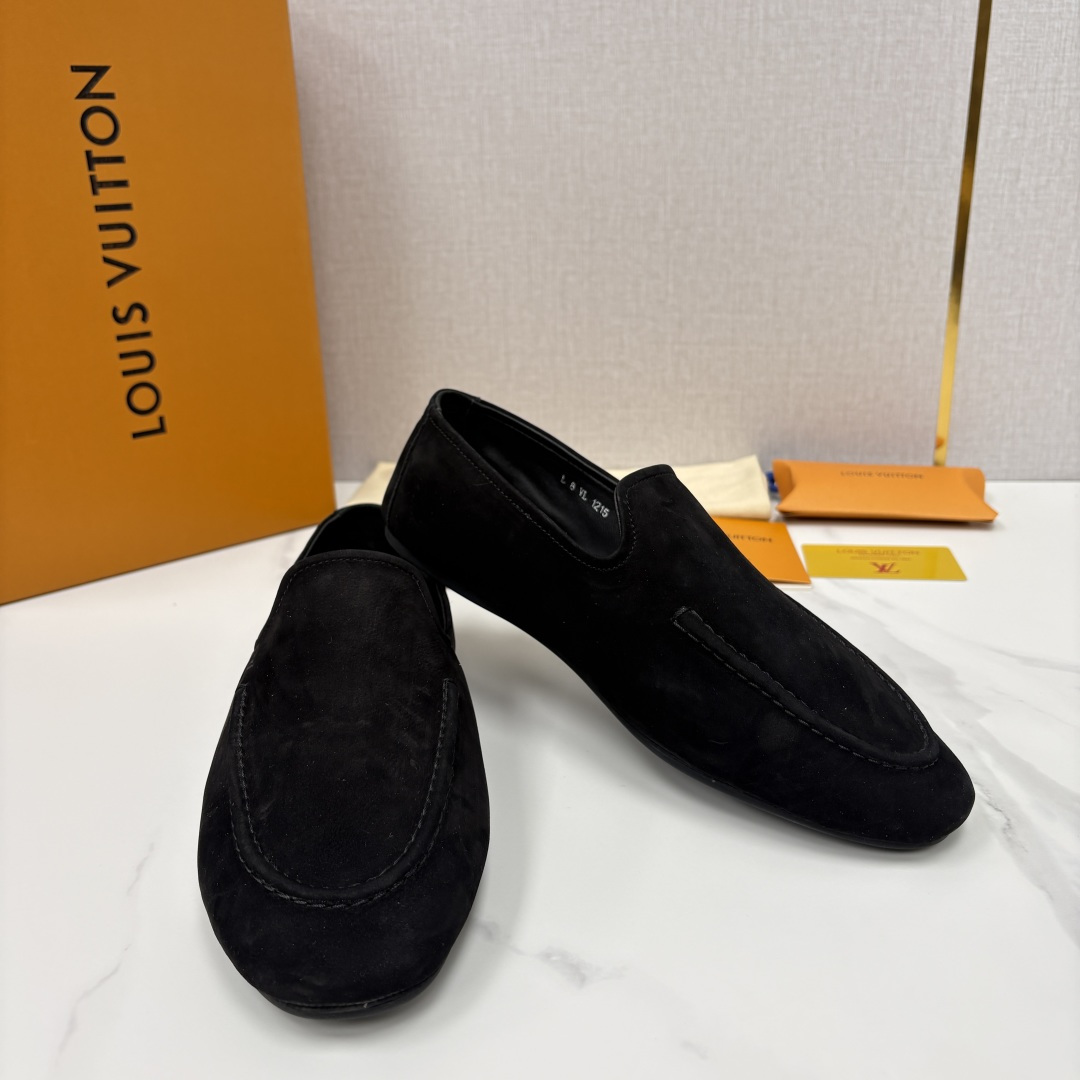 💋💍L 家新品 LOU*S  VUITTO*  新品男士懒人休闲驾车乐福鞋    甄选进口头层反绒牛皮制